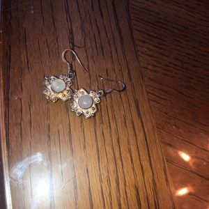 Silver earrings with moonstone center